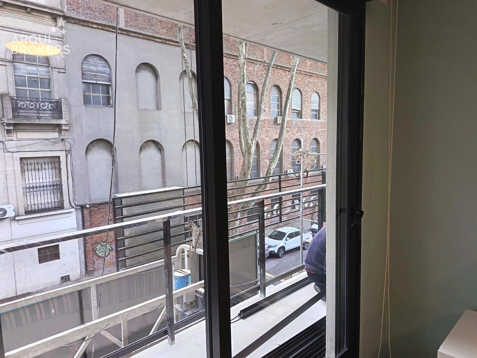 Apartamento de un dormitorio en venta en Cordón - 901