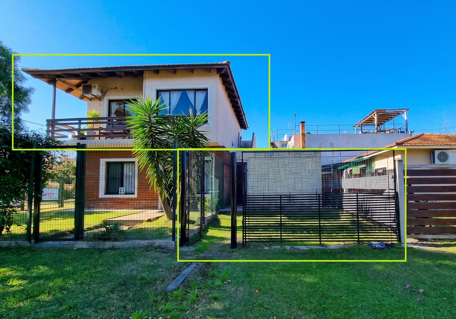 Venta Casa de altos 2 Dormitorios con Parrillero en Atlántida cerca del mar