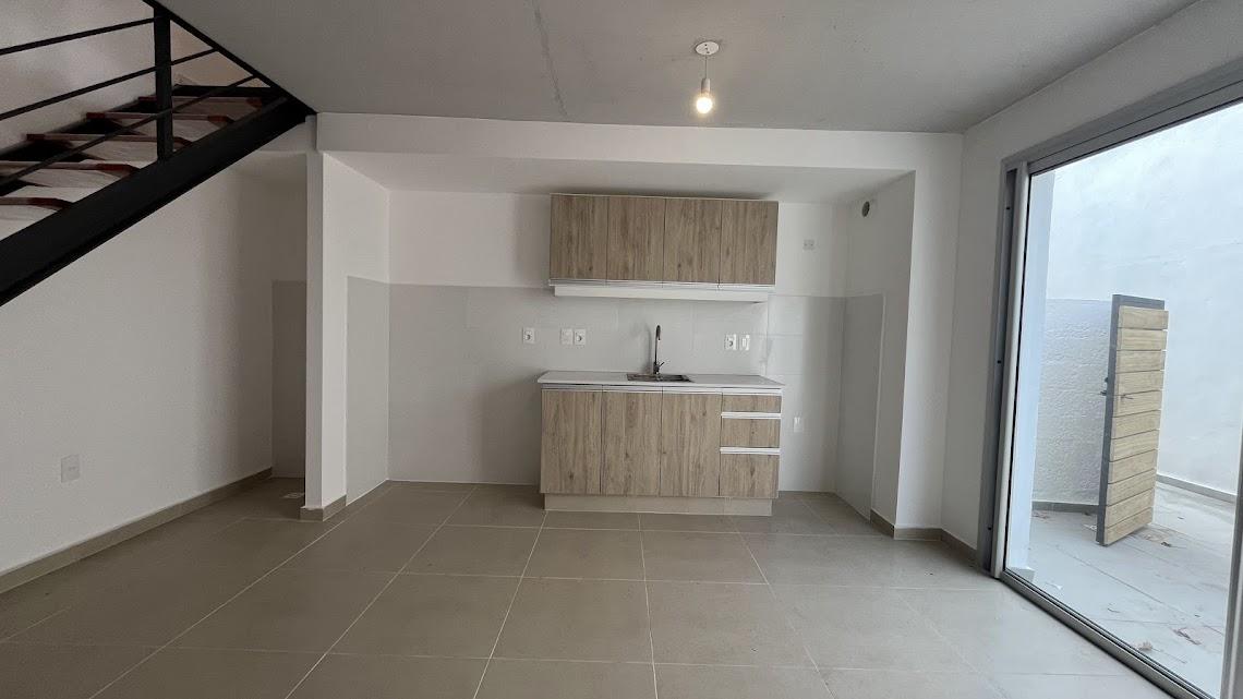 Alquiler Duplex de 1dormitorio en La Aguada · Foto 3