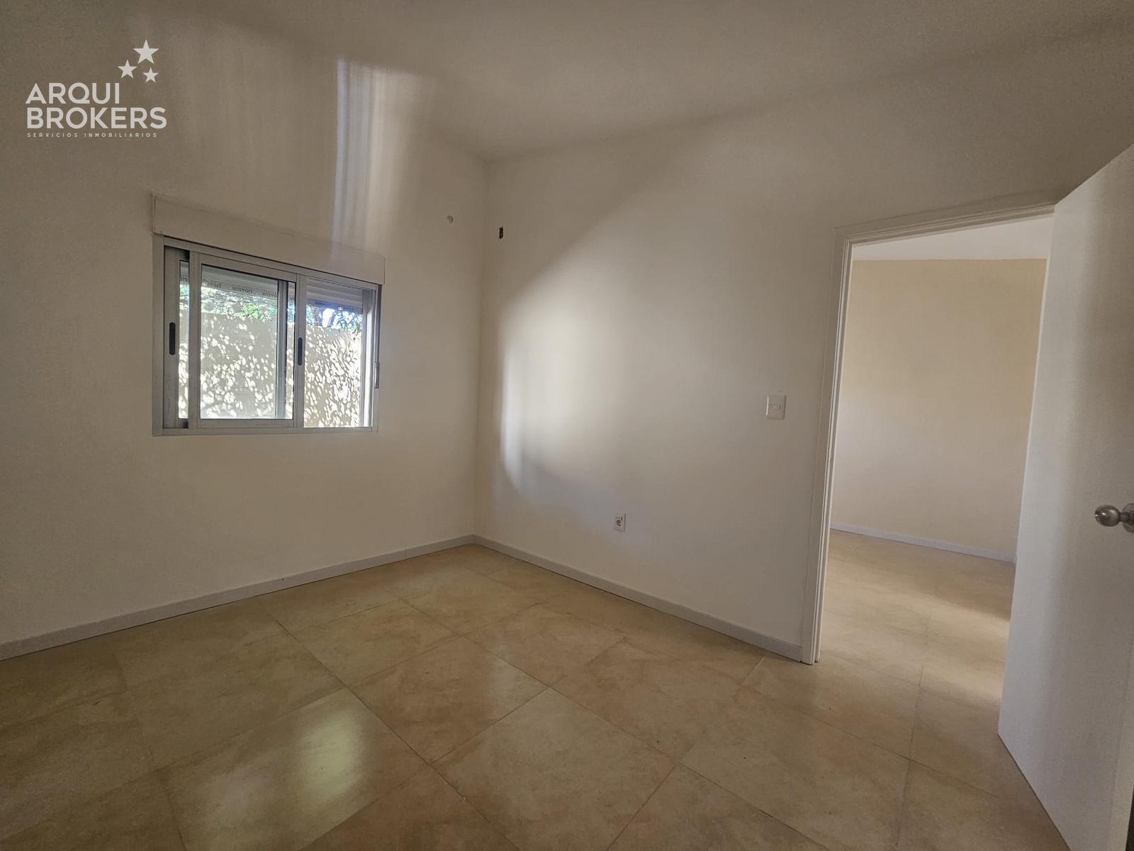 Apartamento de un dormitorio en venta con renta en Carrasco Norte - 002