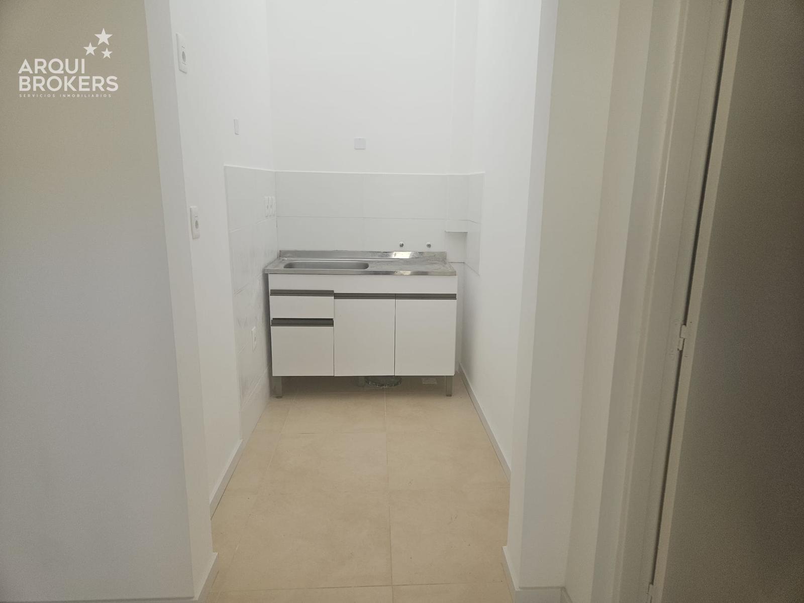 Apartamento monoambiente en venta en Carrasco Norte - 012