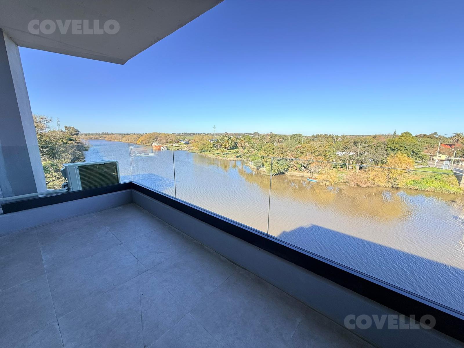 Apartamento en alquiler  de 1 dormitorio  con vista al arroyo en Postal Carmelo Suites · Foto 8