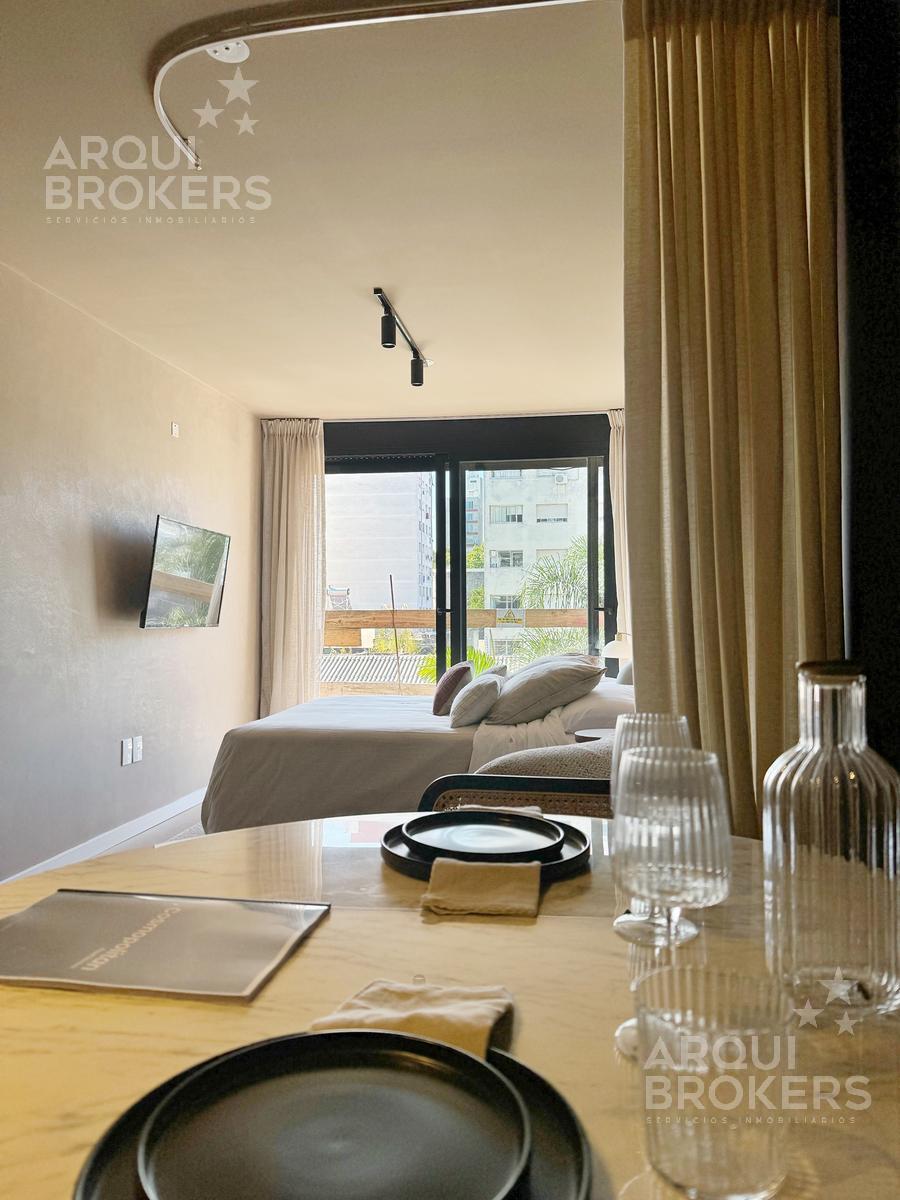 Venta apartamento de dos dormitorios en Parque Rodó - 920