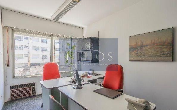 Oficina en Barrio Sur