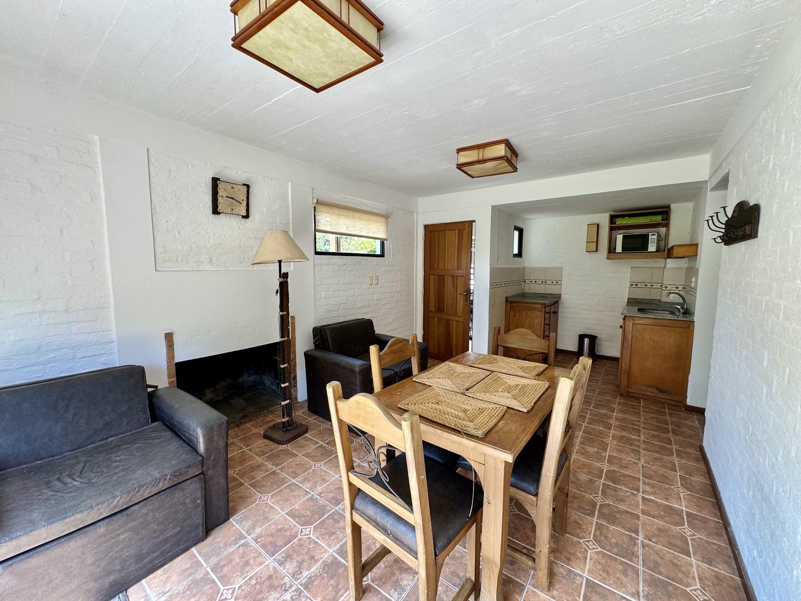 Apartamento en alquiler de 1 dormitorio semi amoblado frente a plaza de toros de Colonia · Foto 3