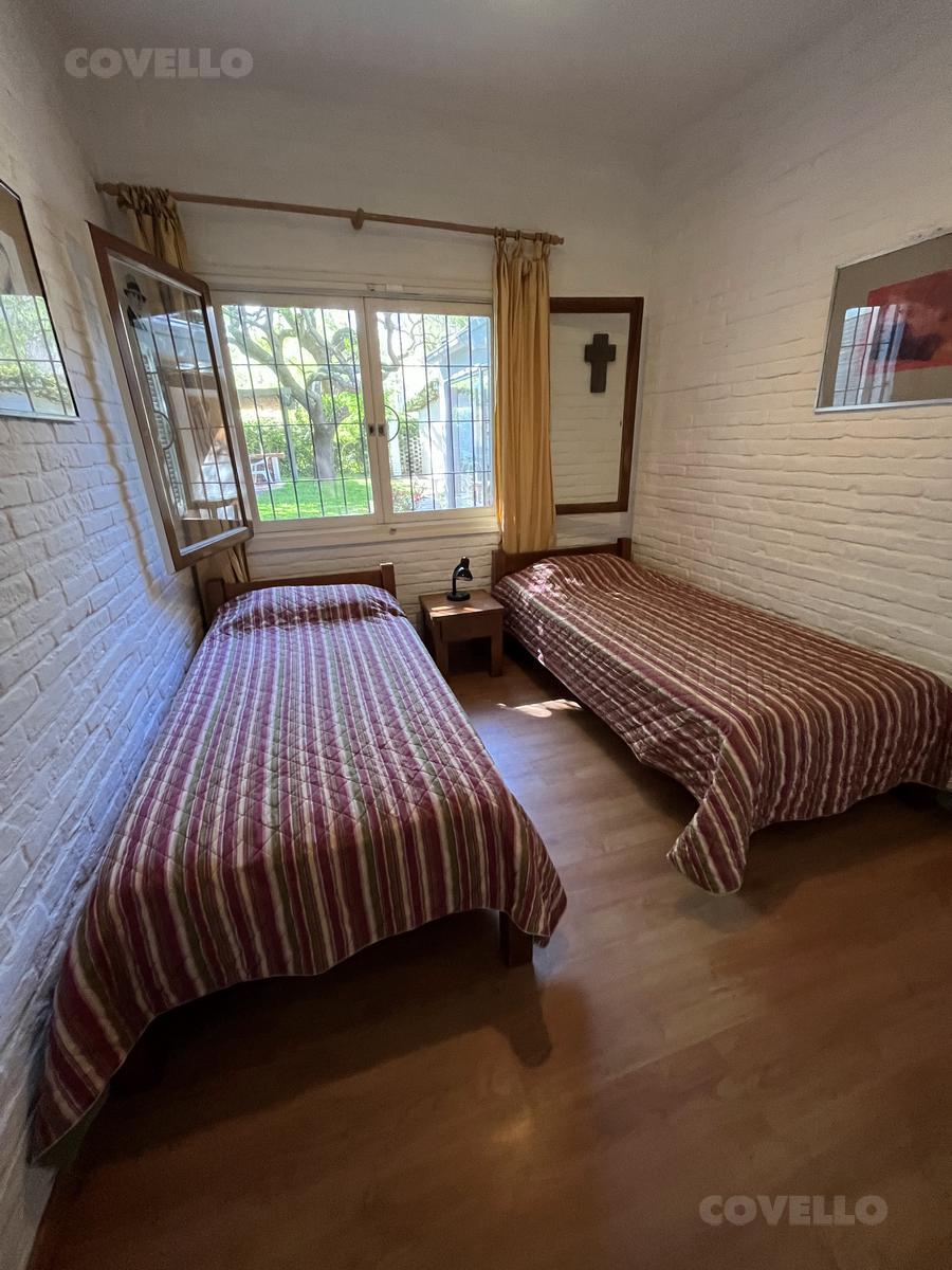 Casa en Playa Mansa alquiler anual e invernal · Foto 6
