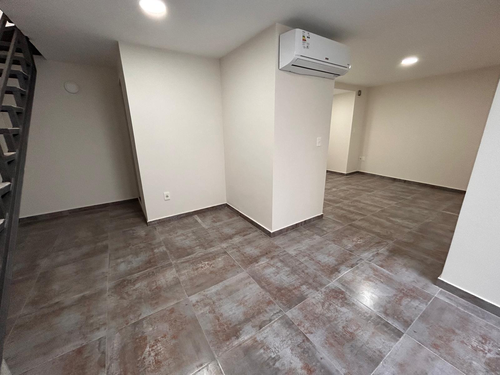 Oficina a estrenar, prox a la Plaza Matriz, 88 m2 ! · Foto 2