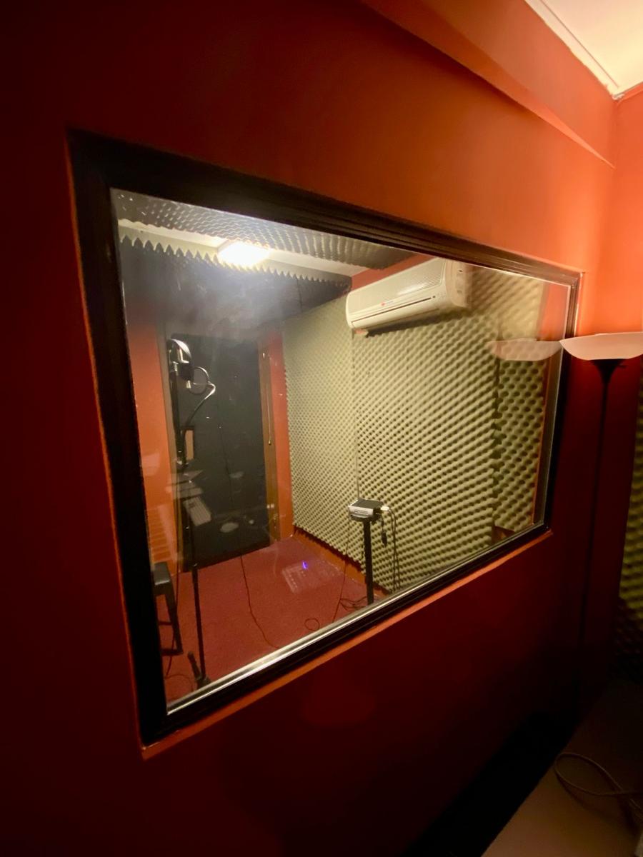 VENDO ESTUDIO AUDIOVISUAL / LOFT CREATIVO EN EL CENTRO DE ASUNCIÓN — foto 2