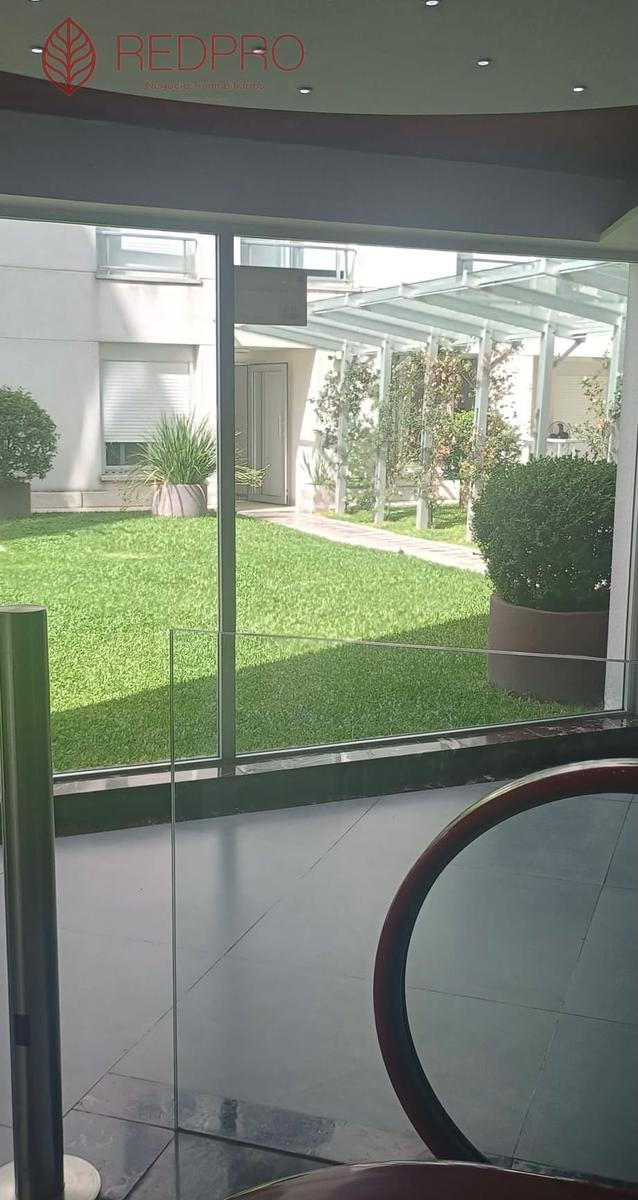 Amplio monoambiente con buena división de dormitorio | La Comercial · Foto 10
