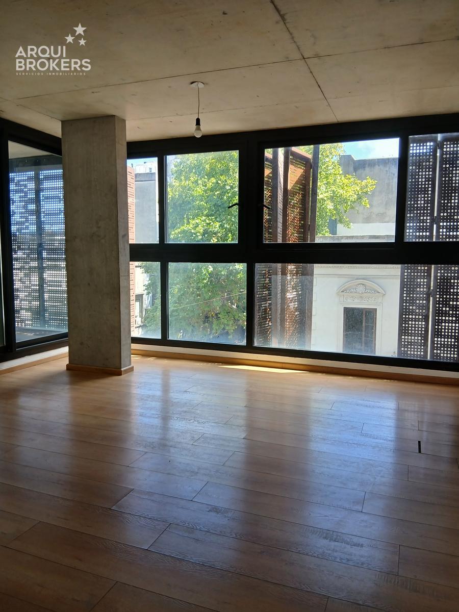 Apartamento de 2 dormitorios en alquiler  en Centro - 202