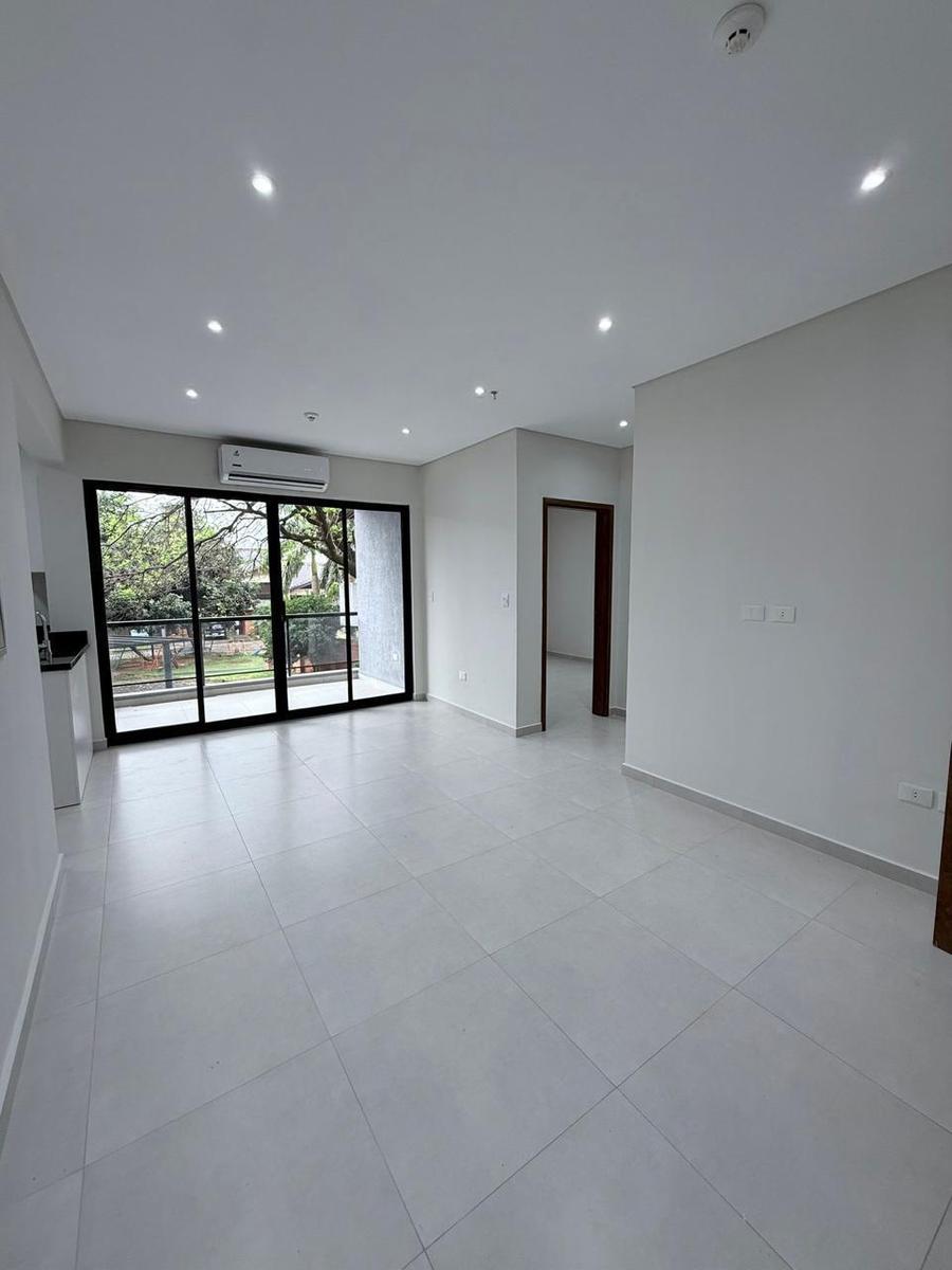 Alquilo departamento a estrenar de 1 dormitorio en Fernando de la Mora zona Norte. Edificio Fénix — foto 2