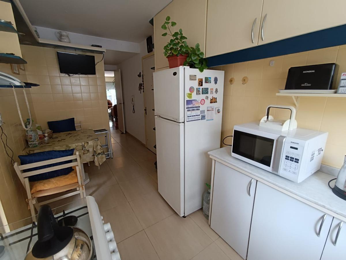 Apartamento -Avenida Brasil y Brito del Pino, 3 dormitorios, muy luminoso y con gran locomoción !! · Foto 10