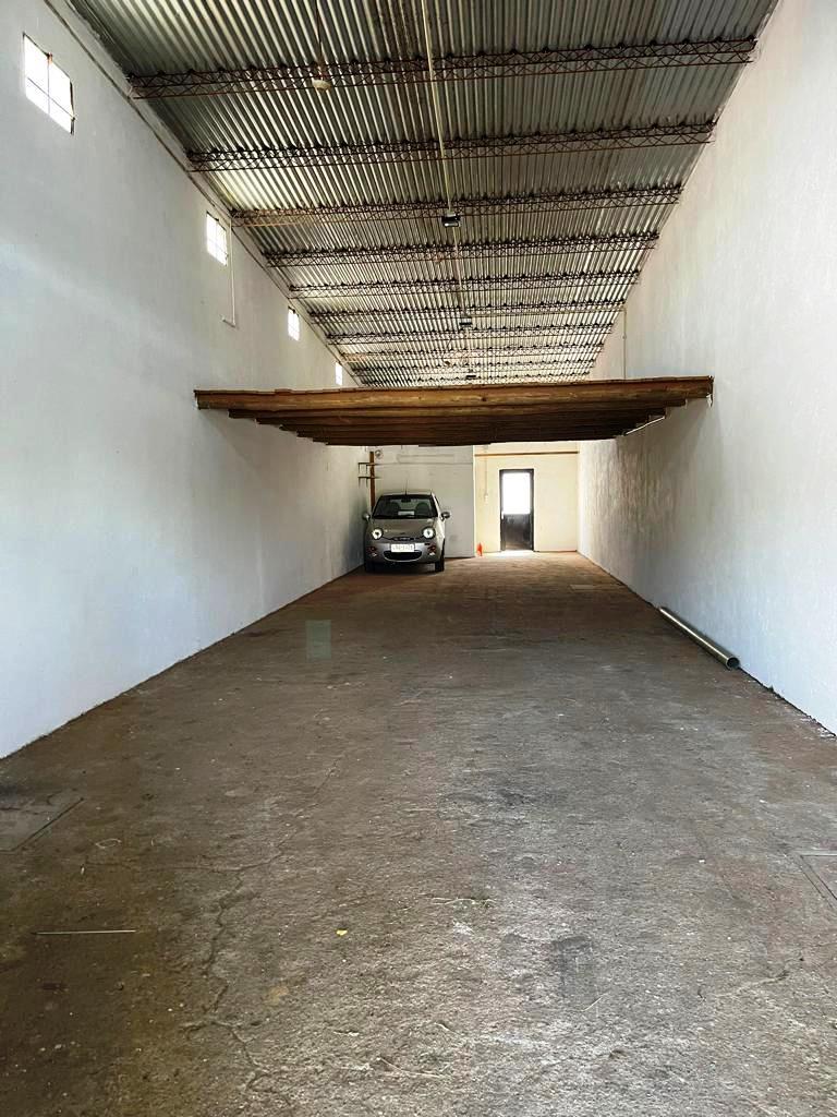 Colonia, El General - Galpón o depósito de 110 m2 · Foto 4