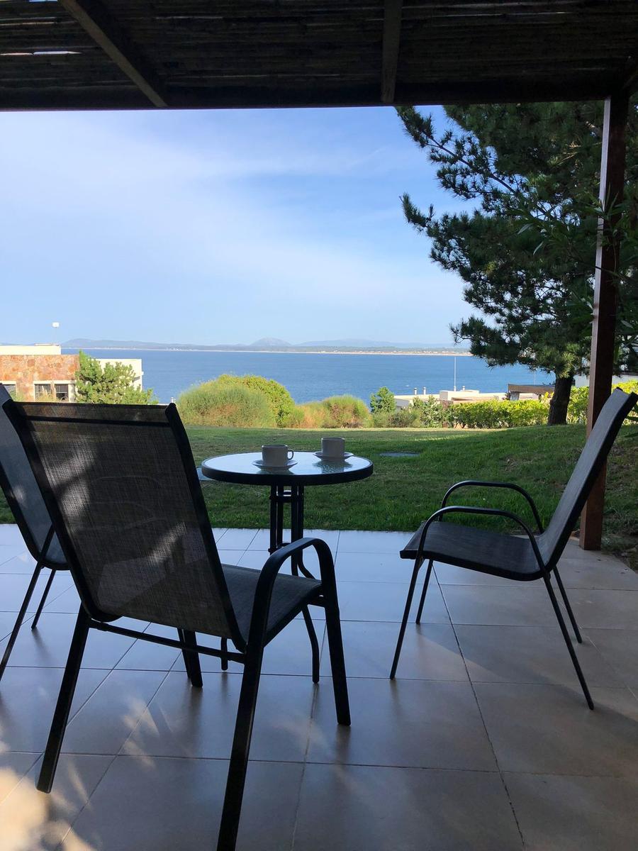 Quartier Punta Ballena, vista, pergola con parrillero, 1 dormitorio · Foto 2