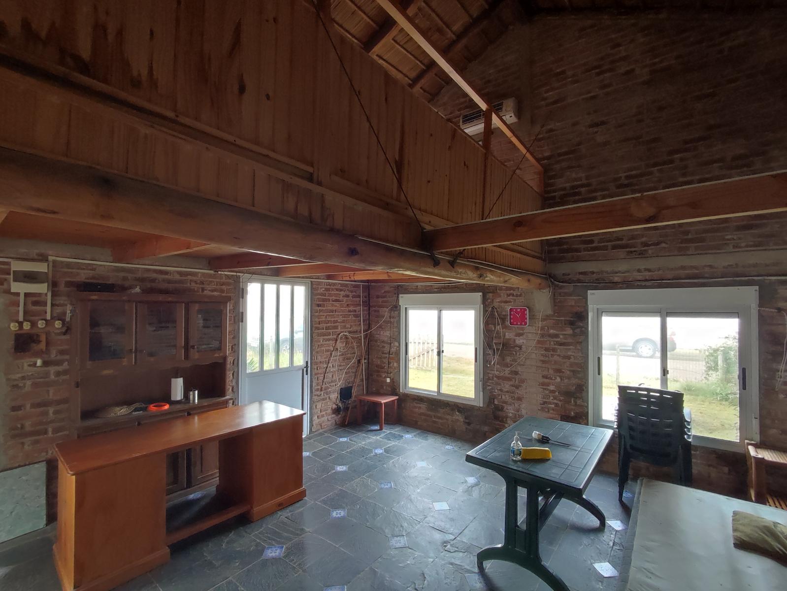 Venta Casa con Barbacoa sobre Rambla 25 de Agosto San Gregorio de Polanco Tacuarembó - foto 2