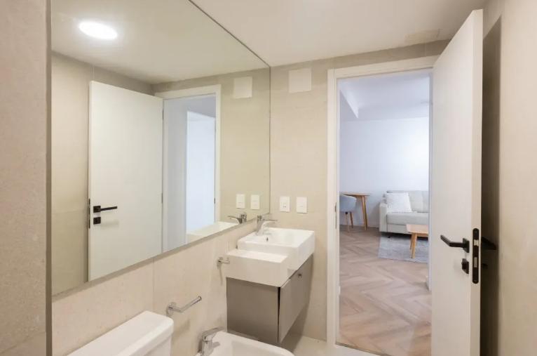Alquiler apartamento 1 dormitorio con garaje incluido. Costanera village amenities con Piscina, gimnasio frente al mar. Barra de carrasco. · Foto 6