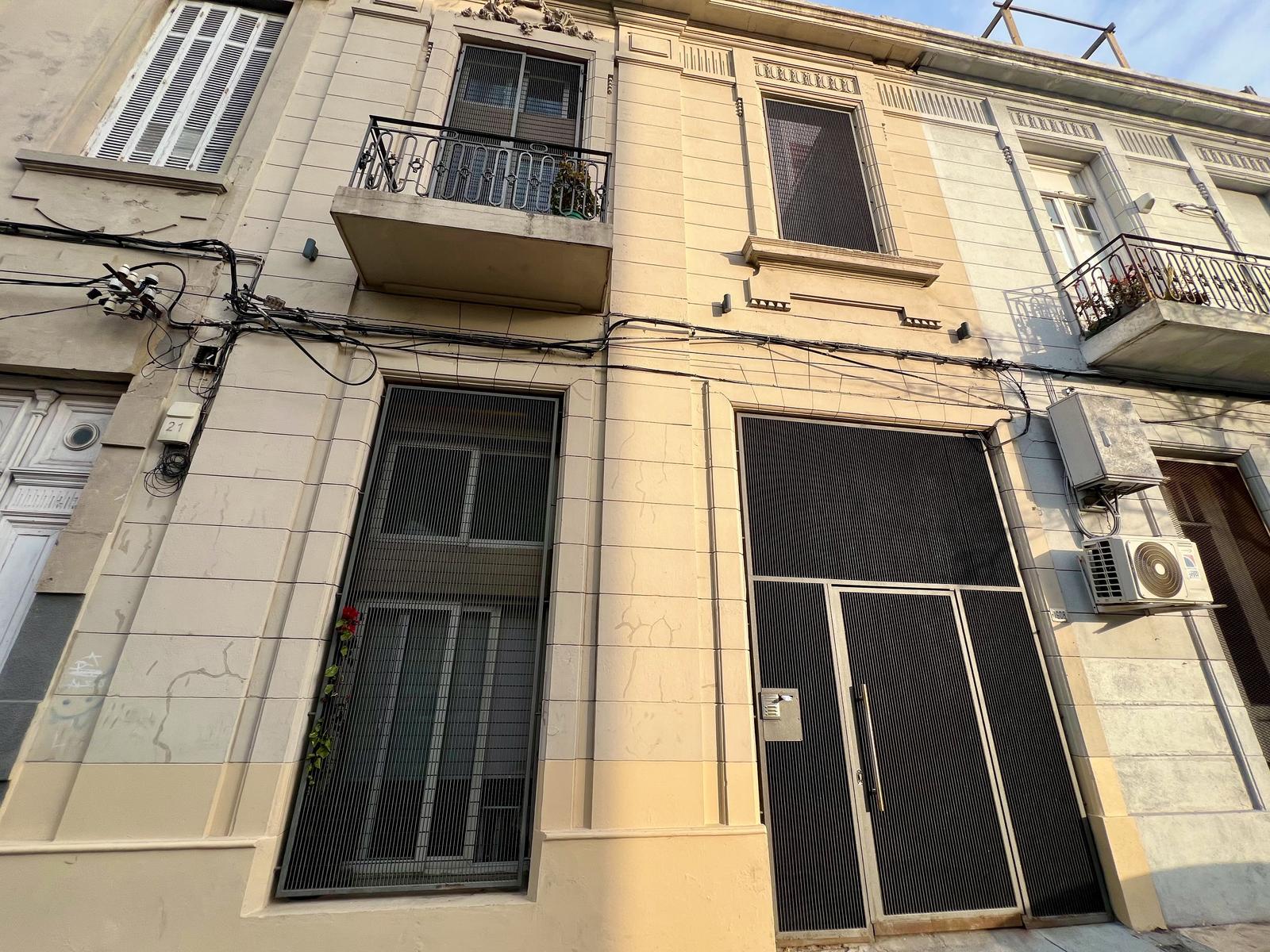 Venta de Apartamento con Renta en Palermo, Montevideo