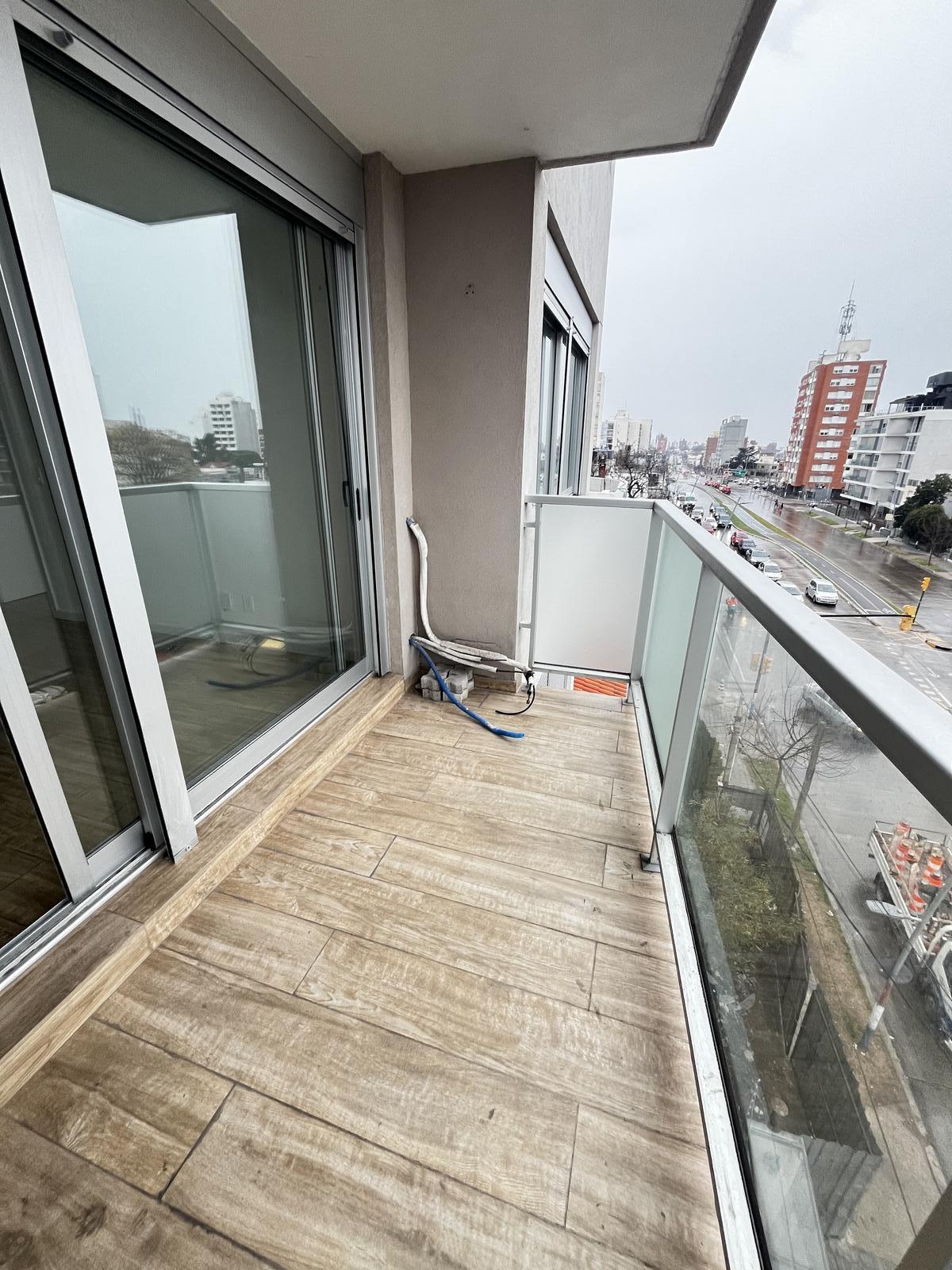 Alquiler de Apartamento de 1 Dormitorio en La Blanqueada · Foto 8