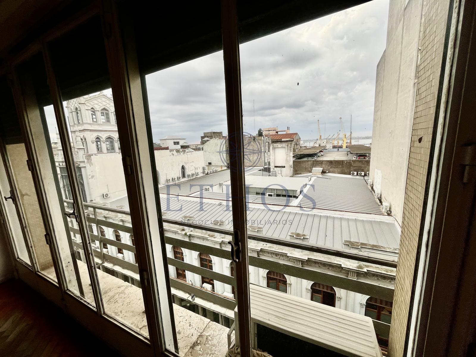 Alquiler Apartamento 2 dormitorios en Ciudad Vieja