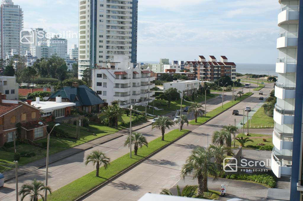 Departamento - Playa Brava