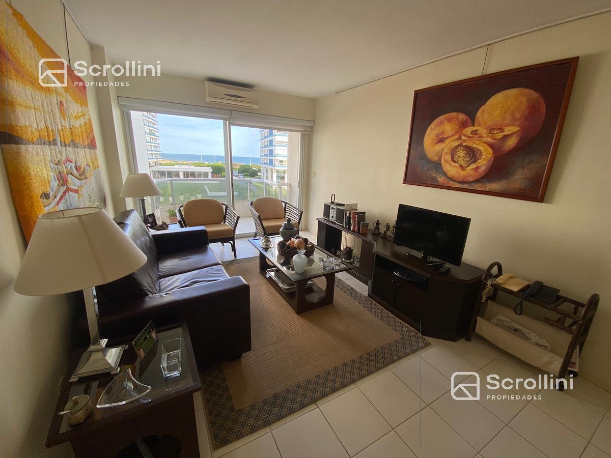 Departamento - Playa Brava