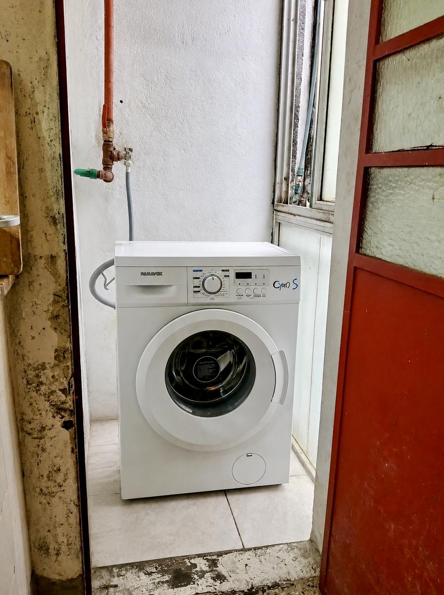 Apartamento en Alquiler en Parque Batlle/La Blanqueada, con Balcón · Foto 6