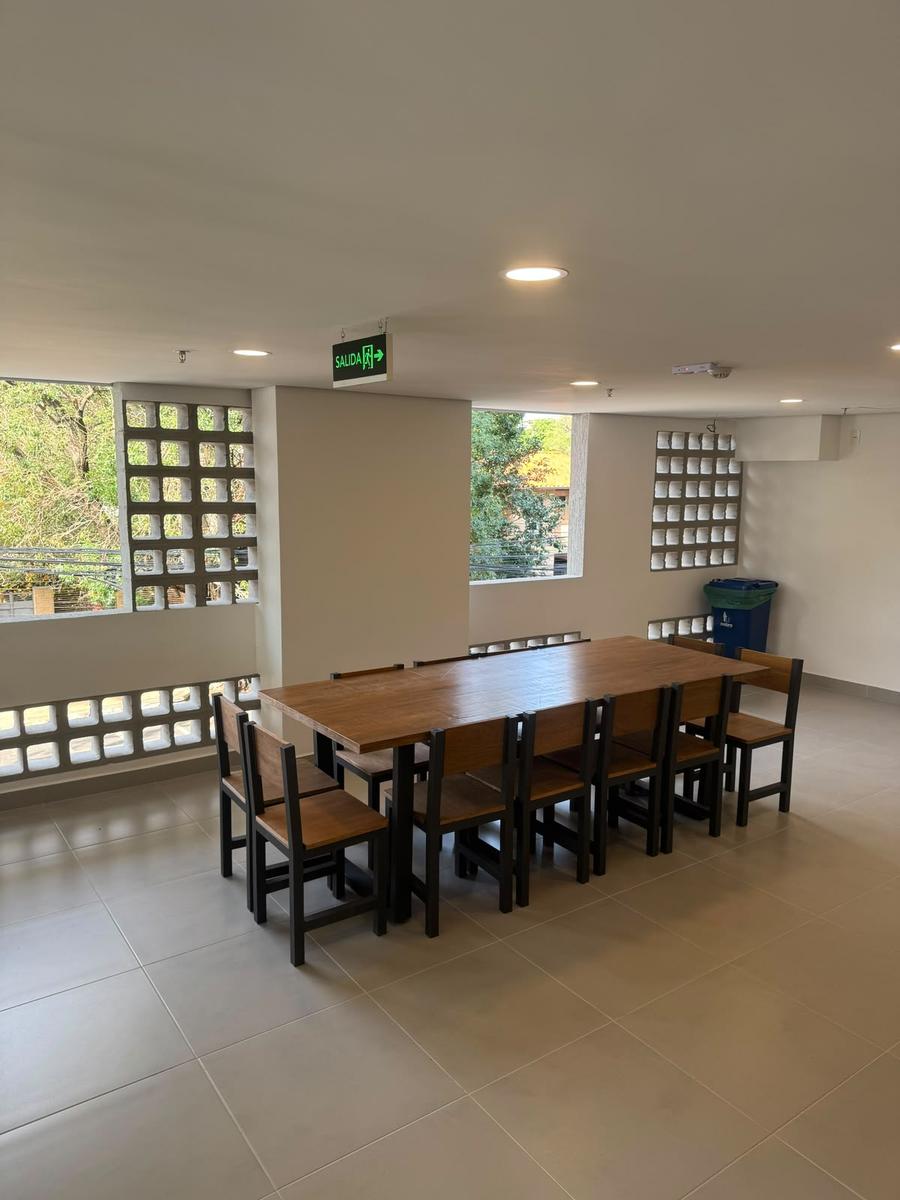 Departamento en Alquiler Monoambiente Barrio Sajonia Edificio AZ Alemania — foto 2