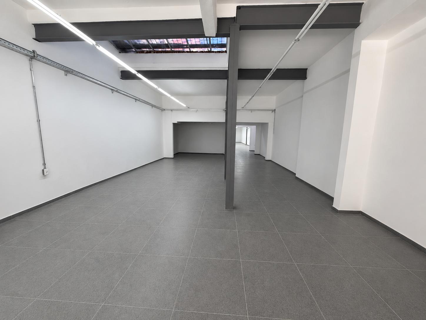 ALQUILER LOCAL PUNTA CARRETAS 300m2 DOS AMBIENTES VERSÁTIL