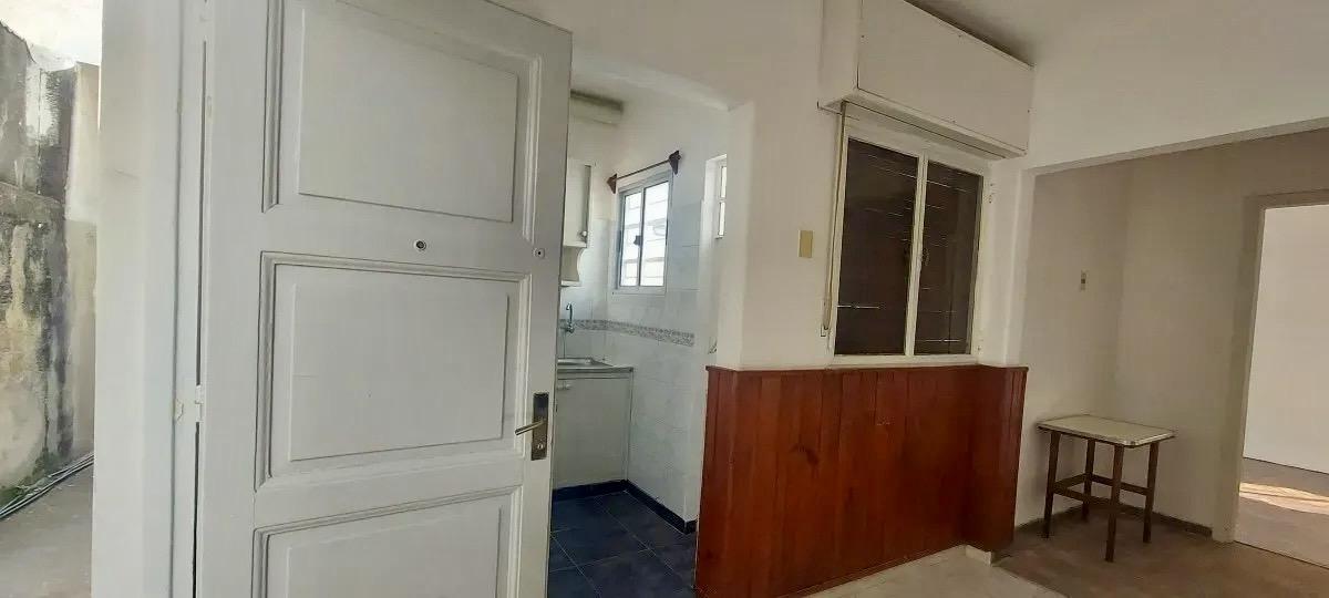 Apartamento en Alquiler Sin Gastos Comunes en Capurro, Montevideo