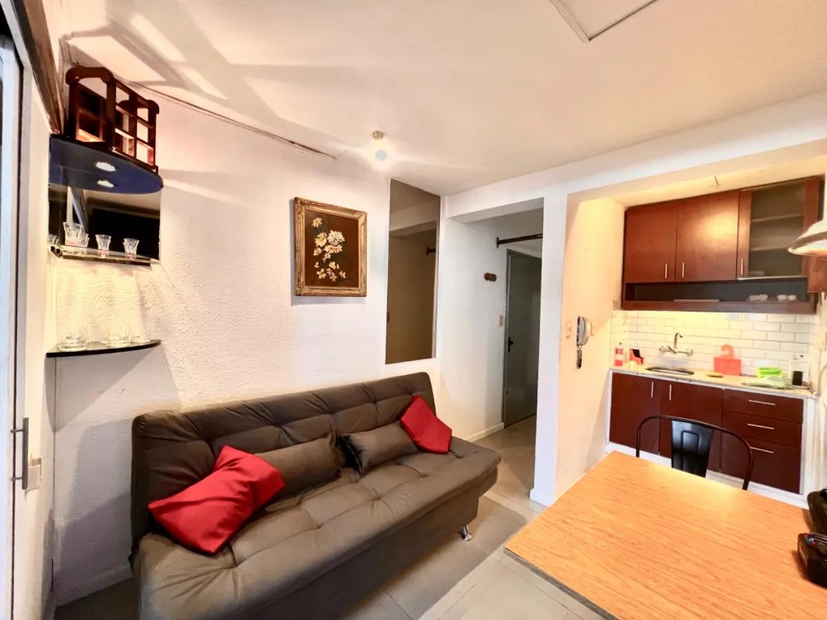 alquiler Apartamento 1 dormitorio, excelente zona centro a metros de 18 de julio · Foto 3