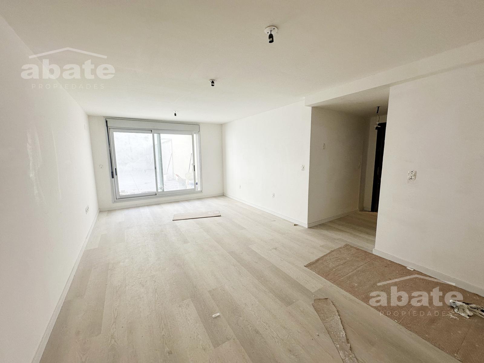 Alquiler apartamento 1 dormitorio con patio a estrenar · Foto 4