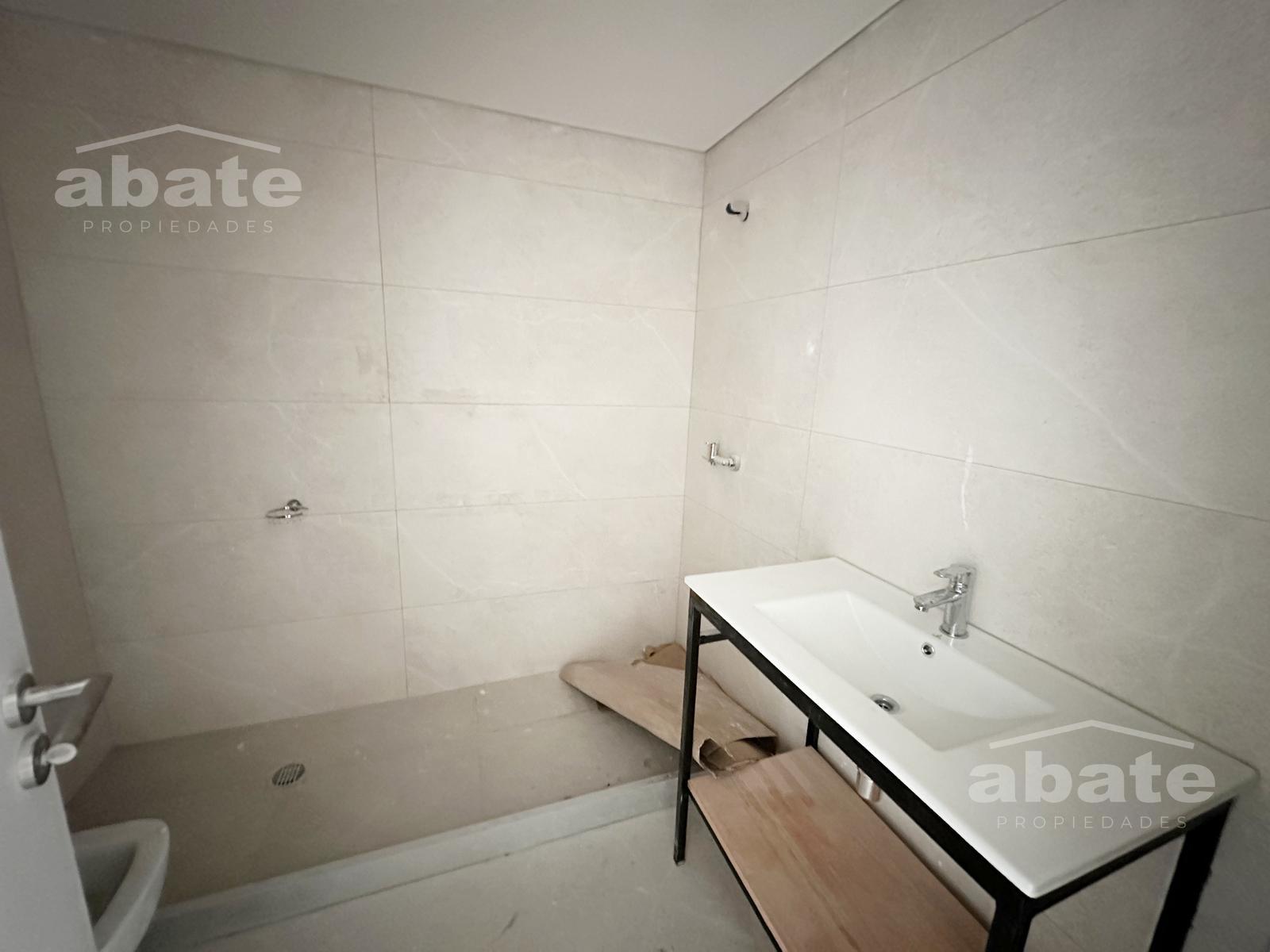 Alquiler apartamento 1 dormitorio con patio a estrenar · Foto 8