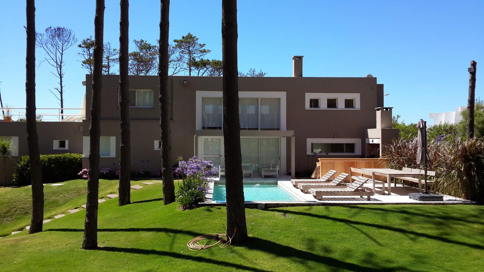 LAGUNA BLANCA VENTA Y ALQUILER CASA LA ISLA TM 5988