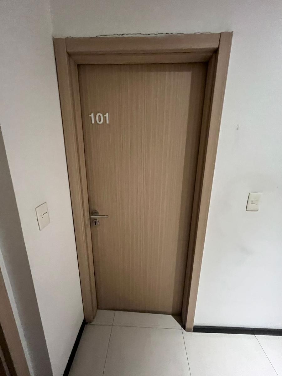 Alquilo apartamento, edificio con  Gym, barbacoa, sala lectura, y lavadero. Parque Batlle · Foto 10
