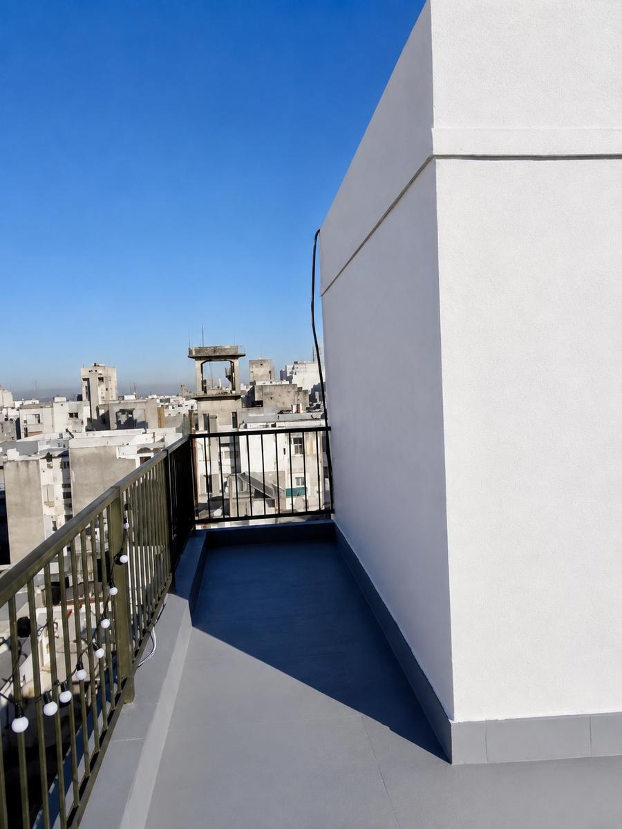 Penthouse de 1 dormitorio en Alquiler en el Centro, Montevideo · Foto 8