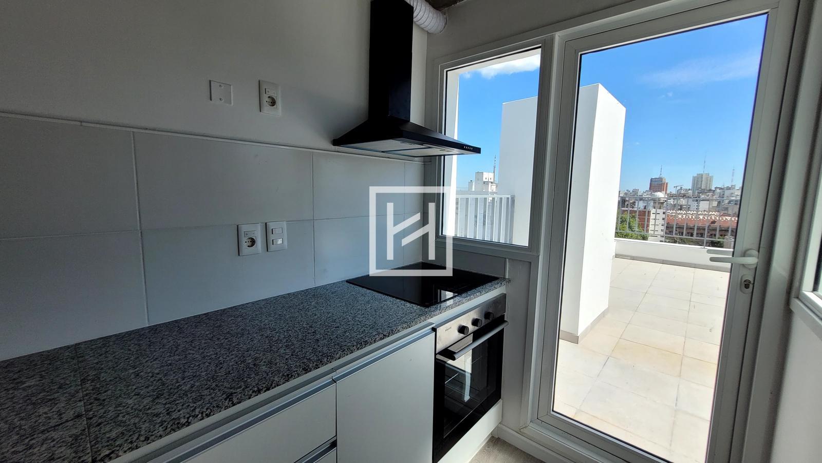 AG (901) - Alquiler Monoambiente con Dos Terrazas en Cordón | Terraza | Patio | Piso Alto | Equipado