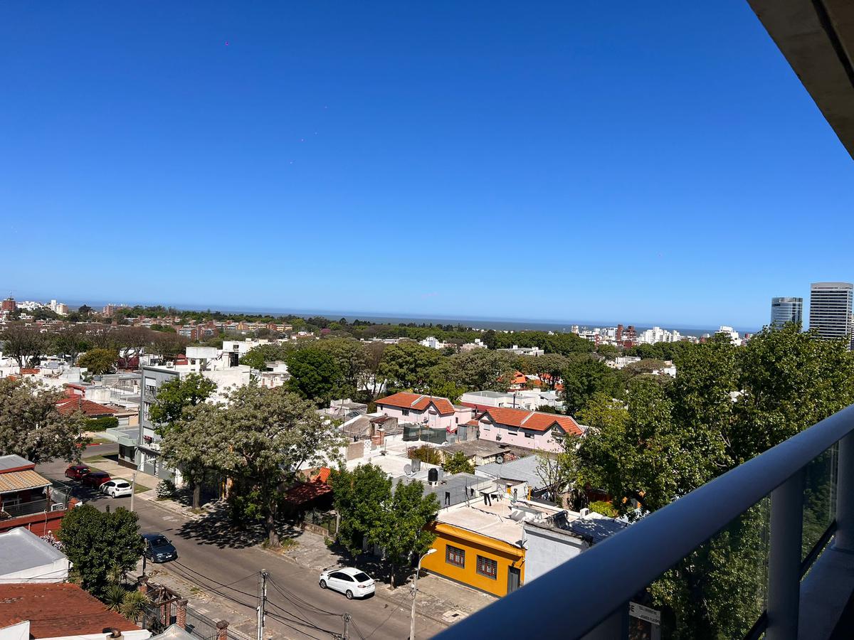 ¡Impecable 1 Dorm. con Garaje y Balcón en Buceo! Próximo a Mvdeo. Shopping