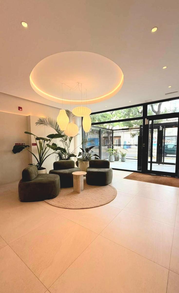 Excelente Apartamento en alquiler de 1 dormitorio, al frente con bajos gastos comúnes ,en La Blanqueada · Foto 9