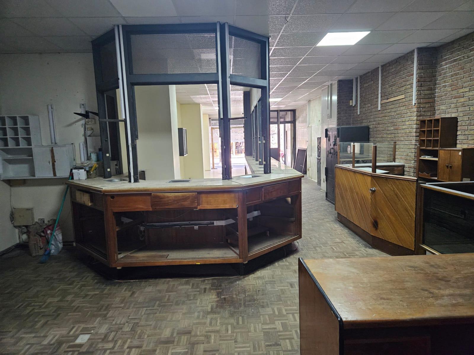 Sarandi y Bartolome Mitre, 270 m2, 6 mts de frente !! · Foto 5