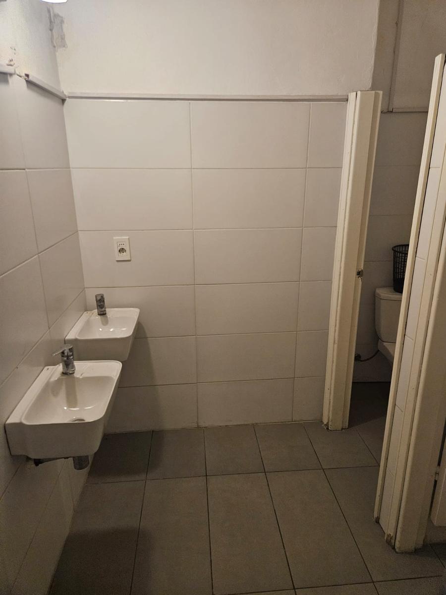 Sarandi y Bartolome Mitre, 270 m2, 6 mts de frente !! · Foto 6
