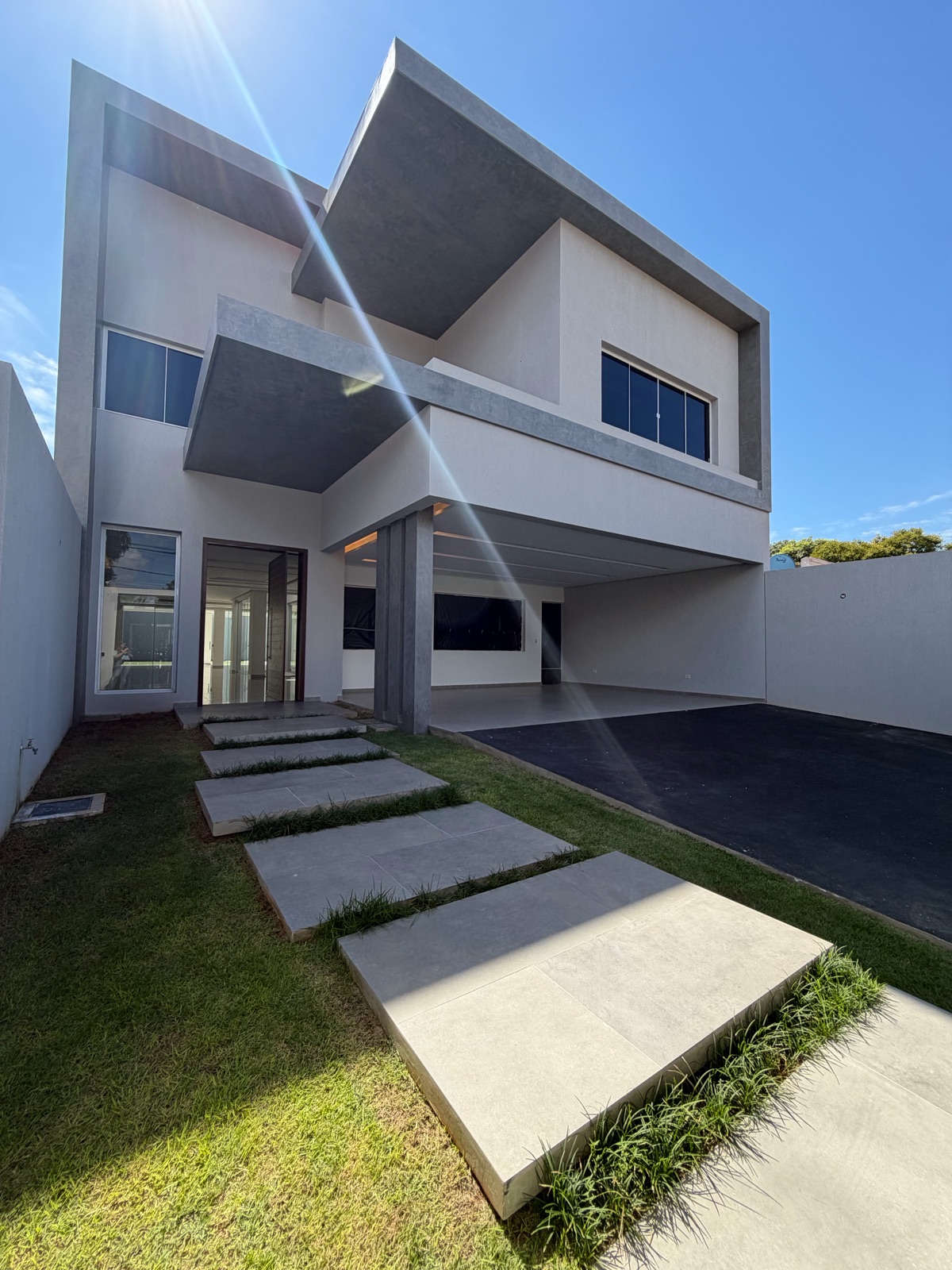 Residencia moderna a estrenar | Barrio Herrera — Foto 1