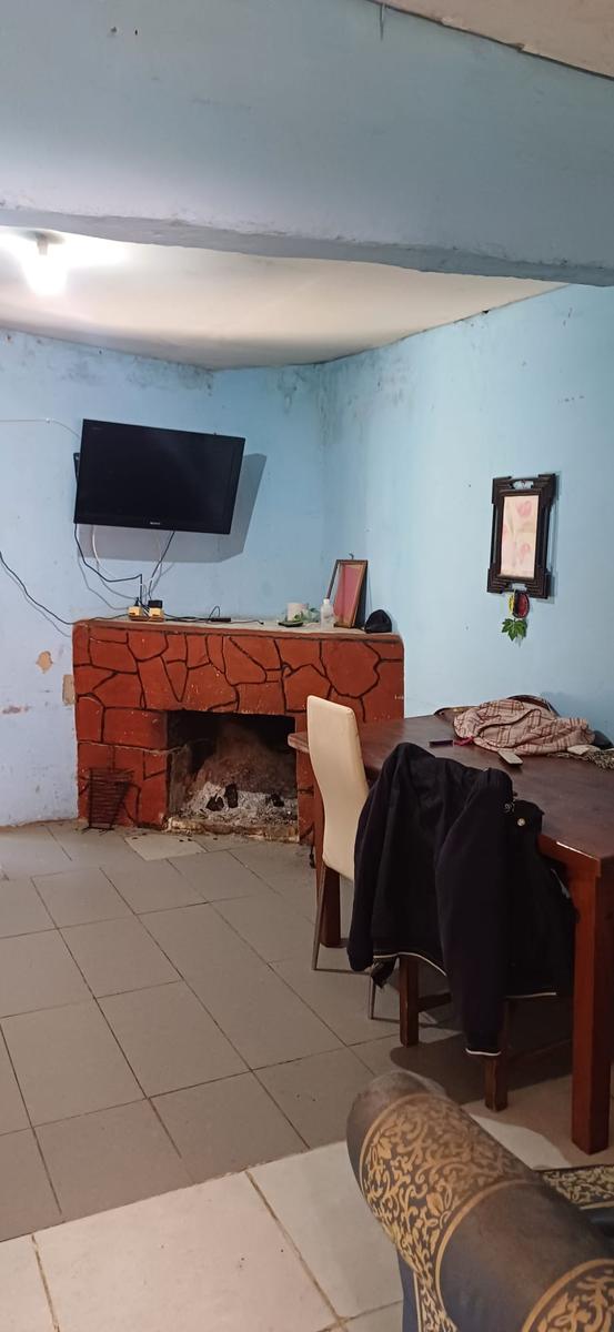 COLONIA-Casa a una Cuadra de Costanera-A restaurar