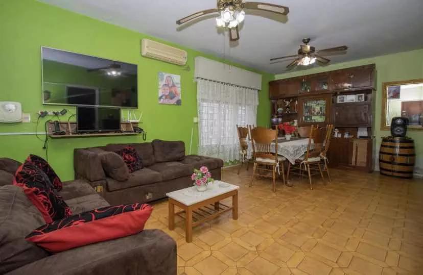 Casa en Belvedere. 3 dormitorios 2 baños