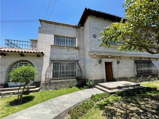 Casa en venta en Cercado de Lima