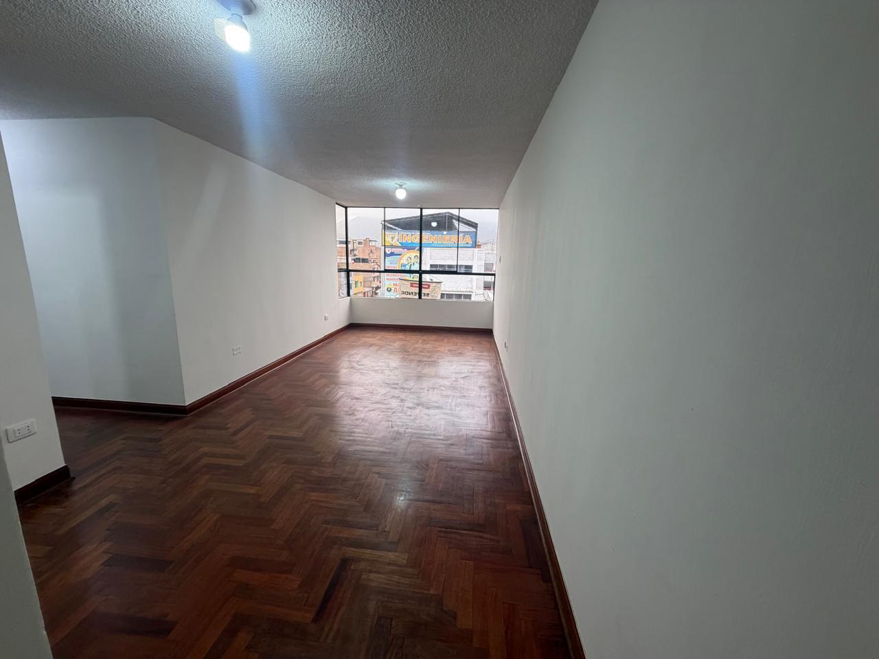 Departamento en venta en Los Olivos