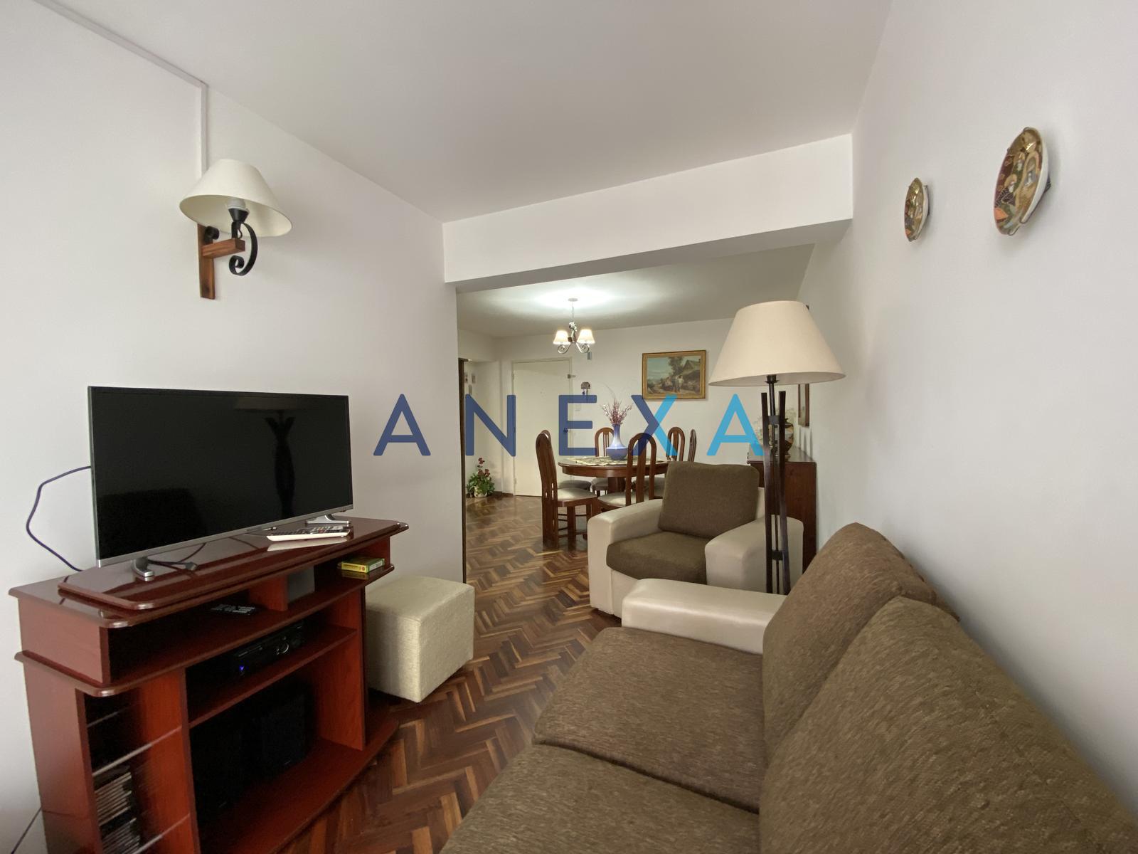 VENTA APARTAMENTO 2 DORMITORIOS CENTRO PISO ALTO