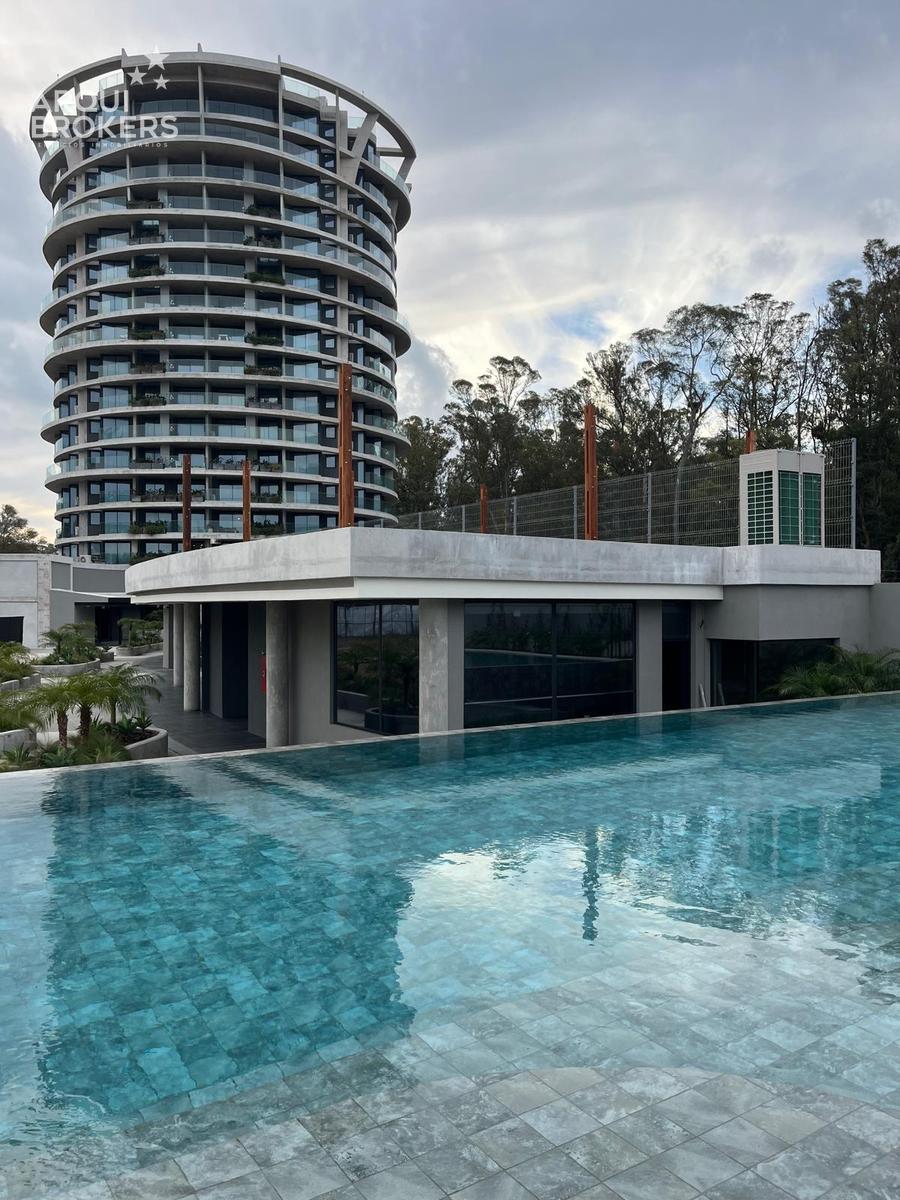 Apartamento de dos dormitorios en alquiler en Parque Roosevelt - 1102