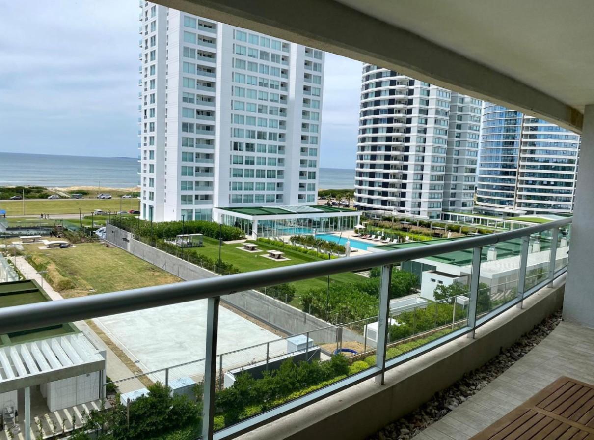 Apartamento en alquiler en Playa Brava