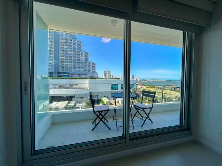 Apartamento en alquiler en Playa Mansa