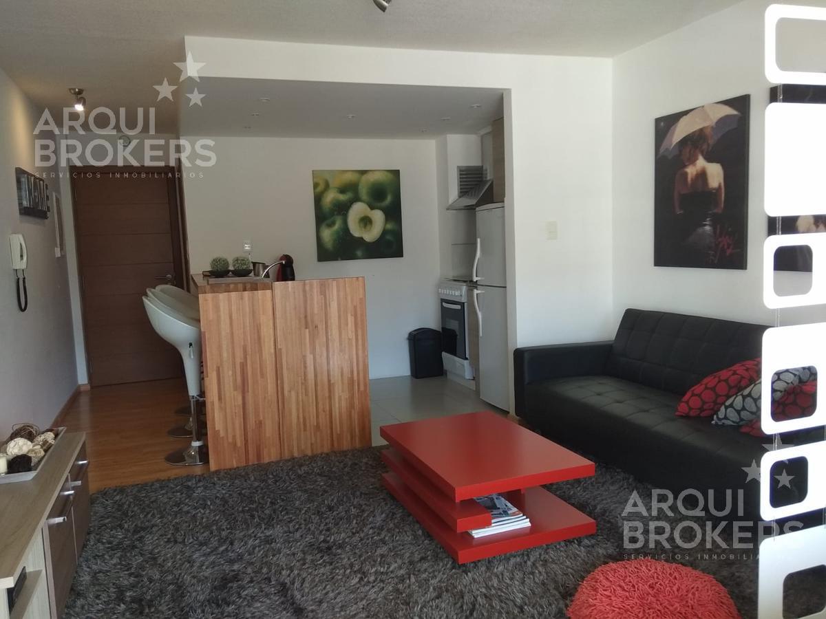 Apartamento monoambiente alquiler equipado y box cerrado de 3m2 en Punta Carretas · Foto 5
